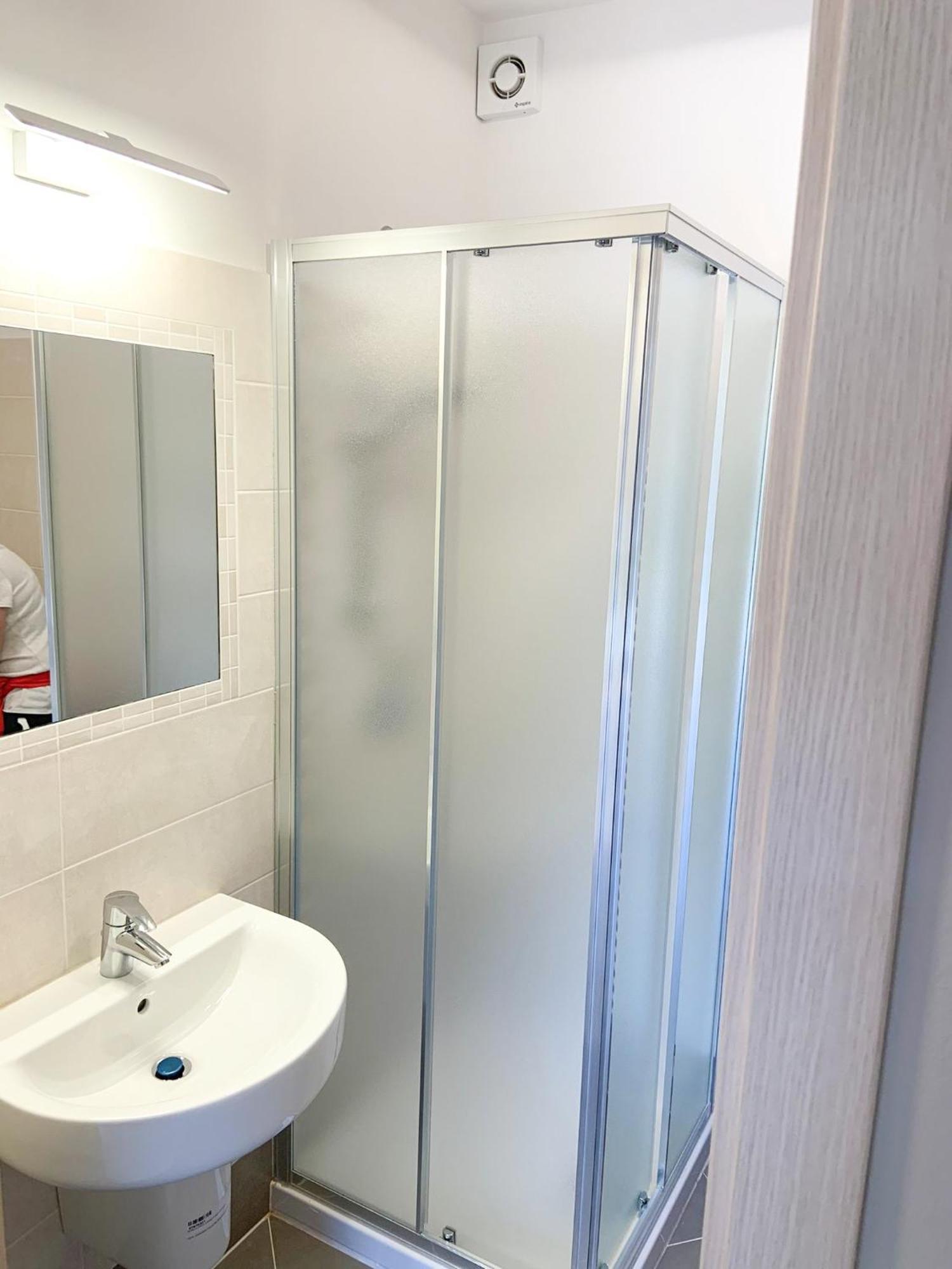 Sirmione Rosselli Apartments מראה חיצוני תמונה