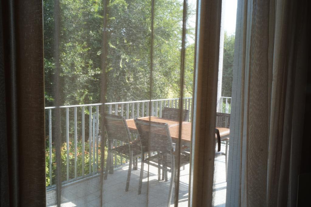 Sirmione Rosselli Apartments מראה חיצוני תמונה