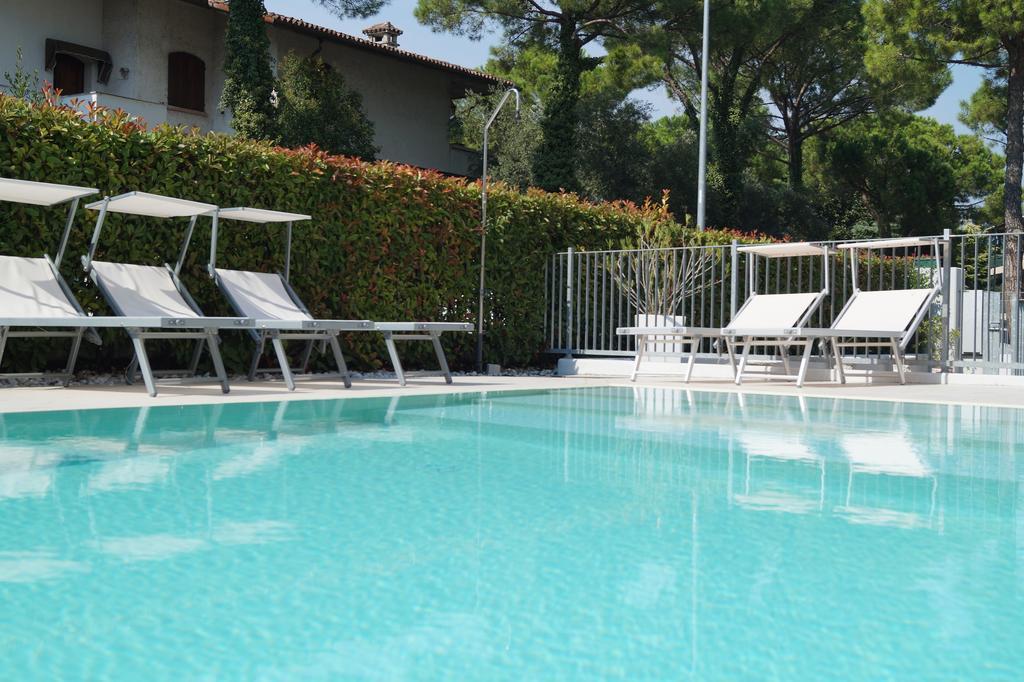 Sirmione Rosselli Apartments מראה חיצוני תמונה