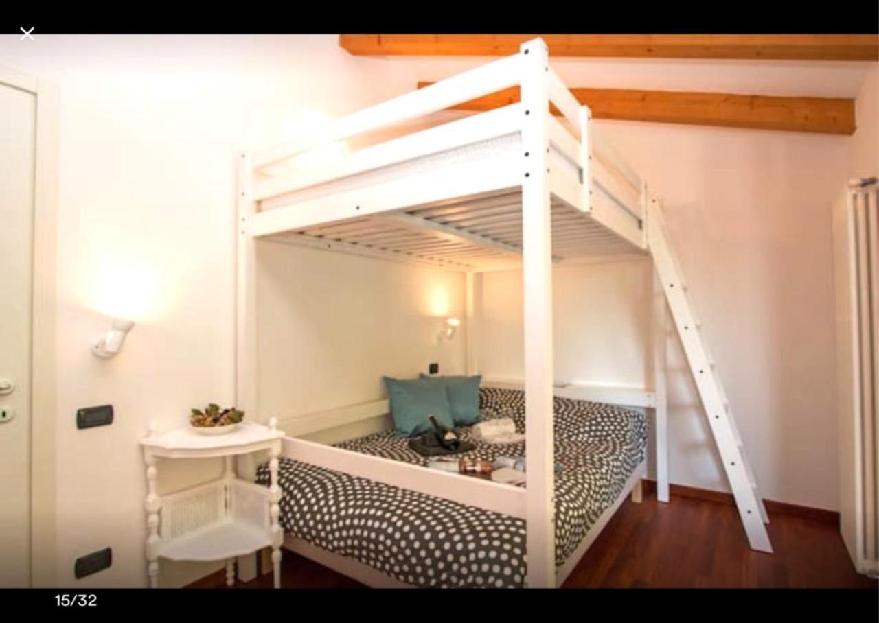 Sirmione Rosselli Apartments מראה חיצוני תמונה